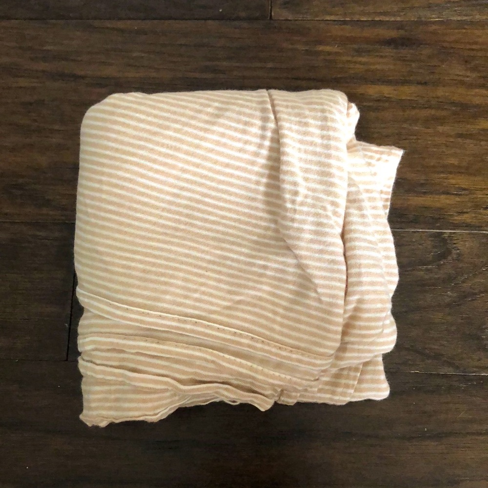 Sollybaby swaddle